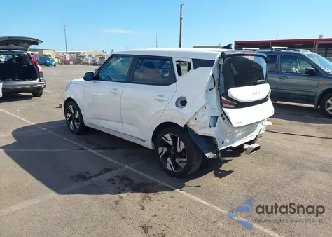 2023 Kia Soul Gt-Line z USA, uszkodzony, nr VIN KNDJ53AU5P7851981